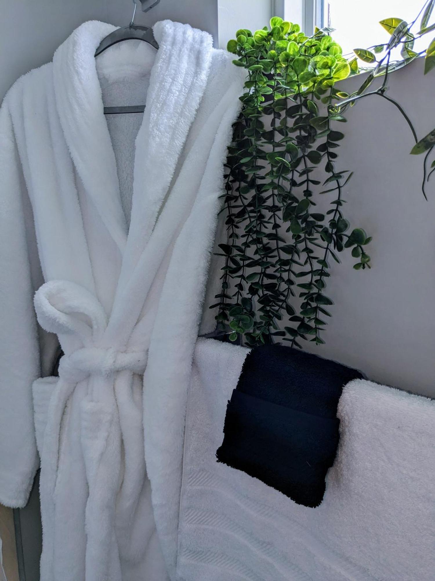 2Br-2Ba Luxy Dendrobium Oasis, Pet Friendly, Family Friendly, Free Parking & Balcony Διαμέρισμα Φιλαδέλφεια Εξωτερικό φωτογραφία